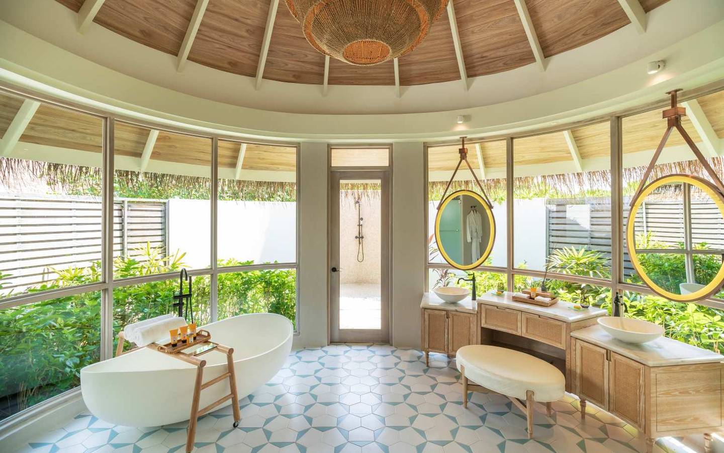 Bad, Beach Residence, Milaidhoo Island, Malediven