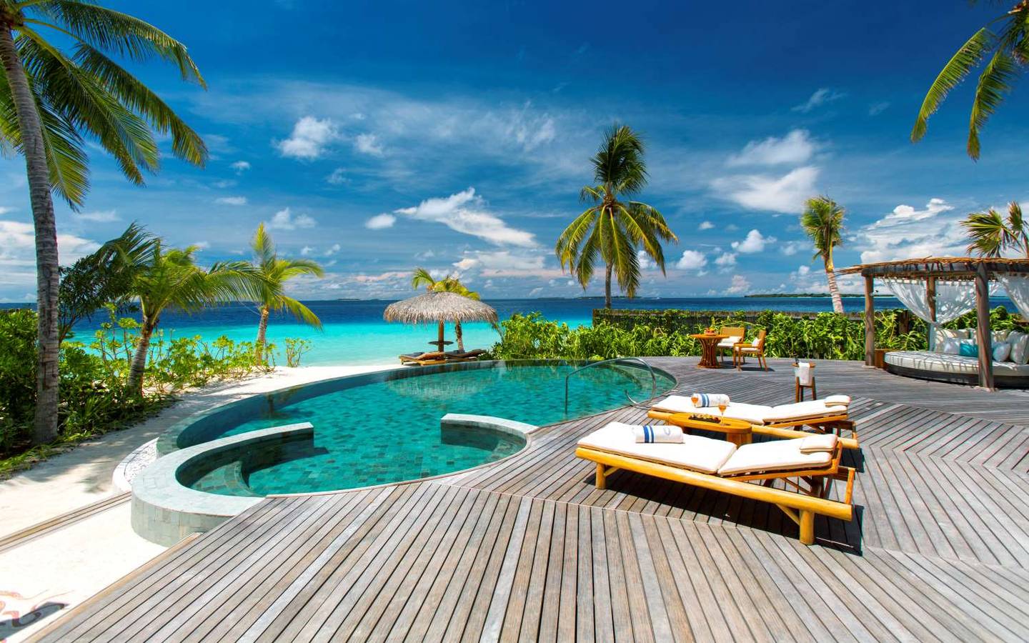 Pool, Beach Residence, Milaidhoo Island, Malediven