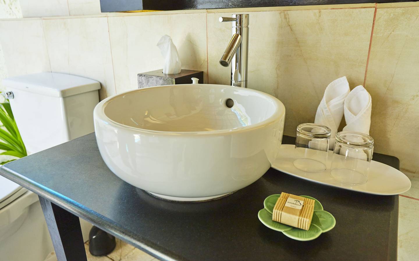 Kuredu_Resort_Premium_Strand_Bungalow_12