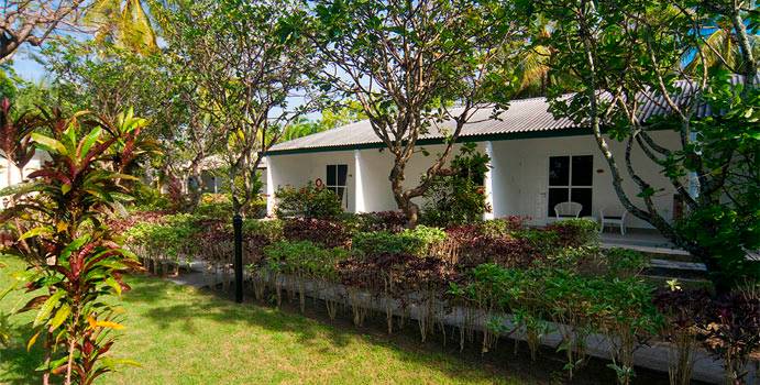 Reihenbungalows, Equator Village