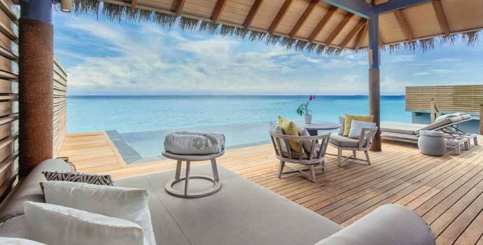 Terrasse, Over Water Pool Villa, Vakkaru Maldives