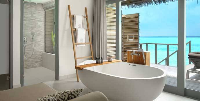 Badezimmer, Over Water Pool Villa, Vakkaru Maldives