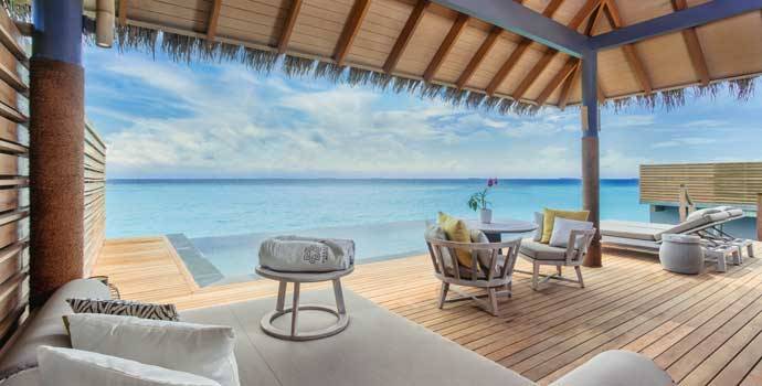 Terrasse, Over Water Family Pool Villa, Vakkaru Maldives