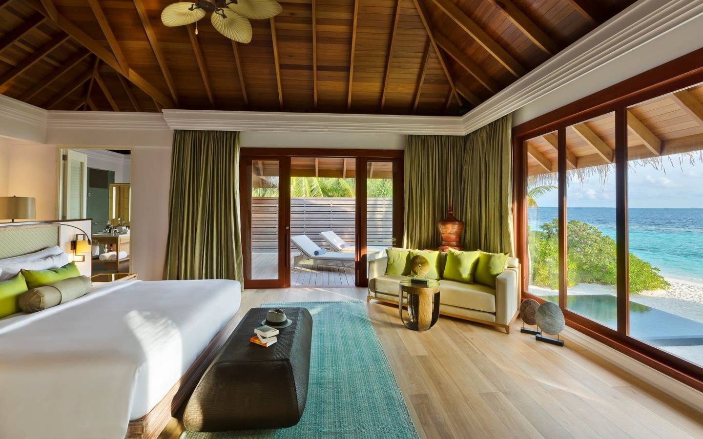 Two Bedroom Beach Pool Residence