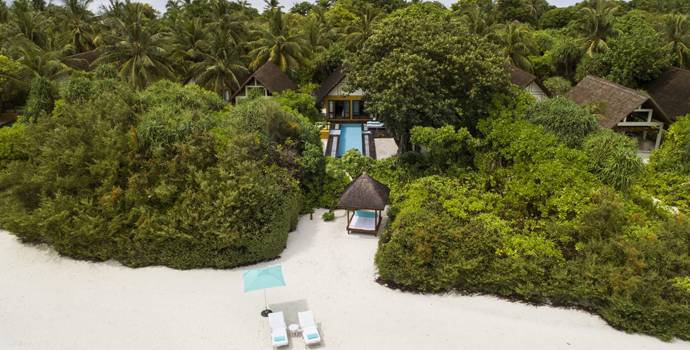 Beach Villa mit Pool, Four Seasons Resort Maldives