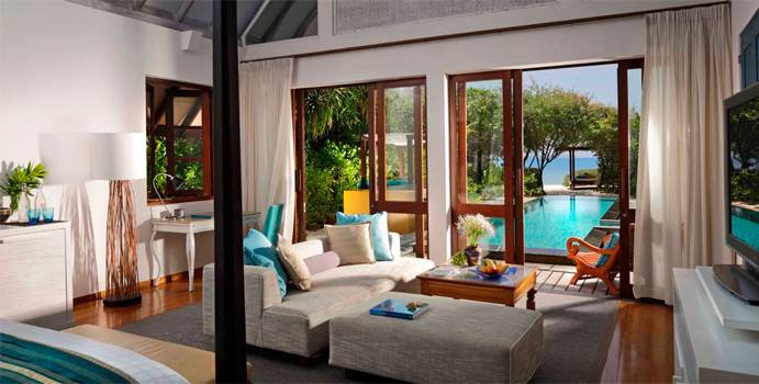 Wohnen, Oceanfront Bungalow mit Pool, Four Seasons Resort Maldives