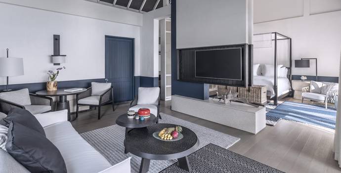 Sunset Water Villa mit Pool, Four Seasons Resort Maldives