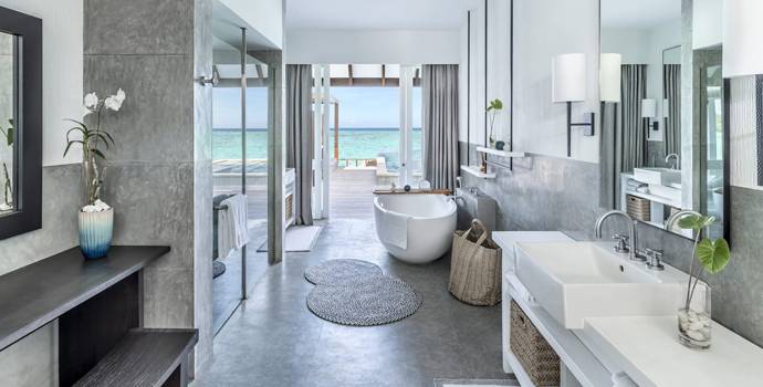 Sunrise Water Villa mit Pool, Four Seasons Resort Maldives
