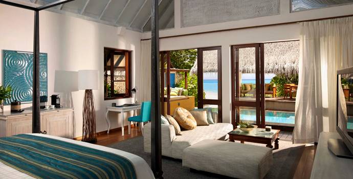 Two-Bedroom Family Beach Bungalow mit Pool, Four Seasons Resort Maldives