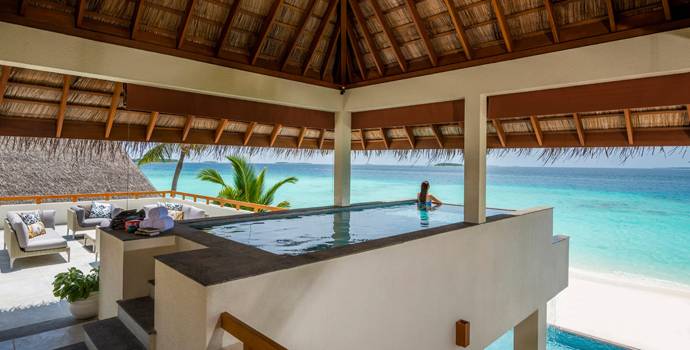 Three Bedroom Laanda Estate, Four Seasons Resort Maldives