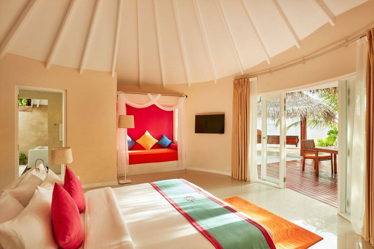 Sun Siyam Vilu Reef, Malediven, Jacuzzi Deluxe Beach Villa, Schlafzimmer