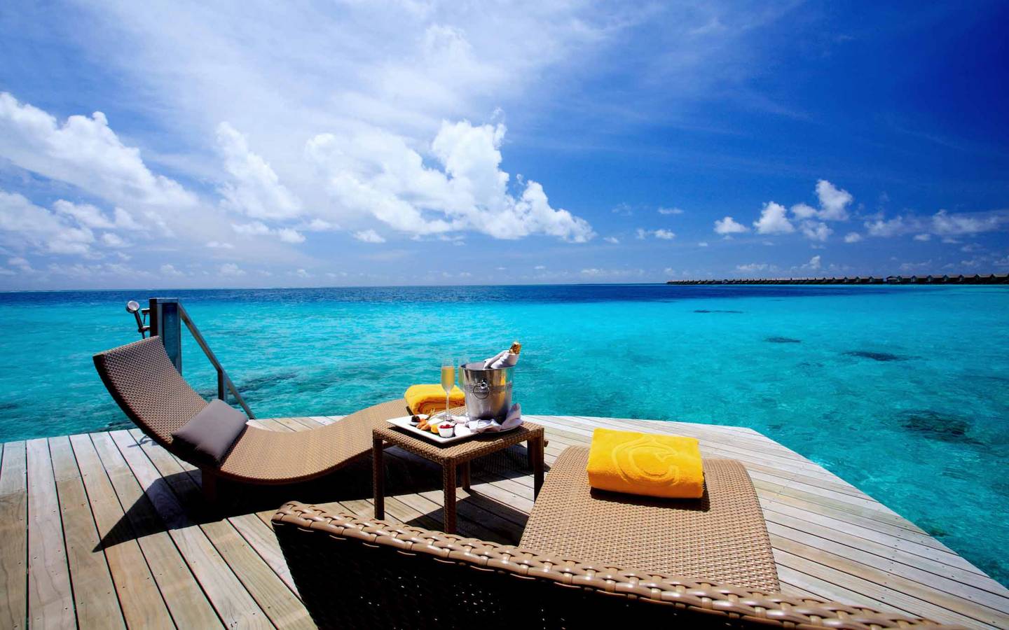 Centara Ras Fushi Deluxe Water Villa 5