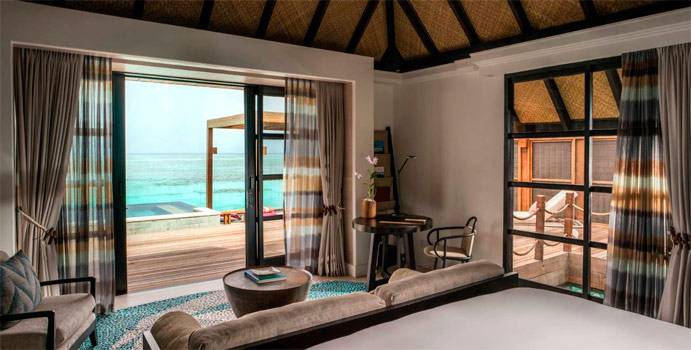 1. Schlafzimmer, Sunset Two Bedroom Water Suite with Pool, Four Seasons Resort Maldives at Kuda Huraa