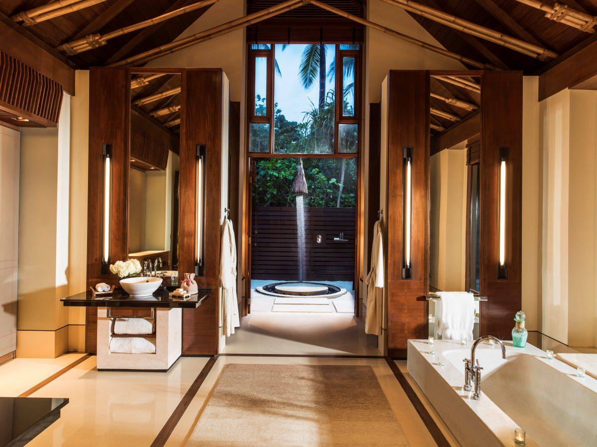 Beach Villa with Pool