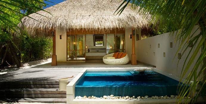 Deluxe Beach Bungalow with Pool, Huvafen Fushi Maldives