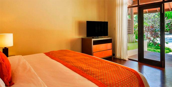 Schlafen, Deluxe Bungalow, Kurumba Maldives