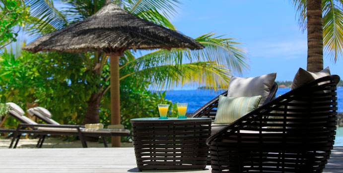 Terrasse, Deluxe Pool Villa, Kurumba Maldives