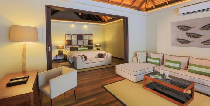 Wohnen, Deluxe Pool Villa, Kurumba Maldives