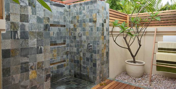 Außendusche, Presidential Pool Villa, Kurumba Maldives