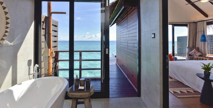 Bad, Lagoon Pool Water Villa, Grand Park Kodhipparu