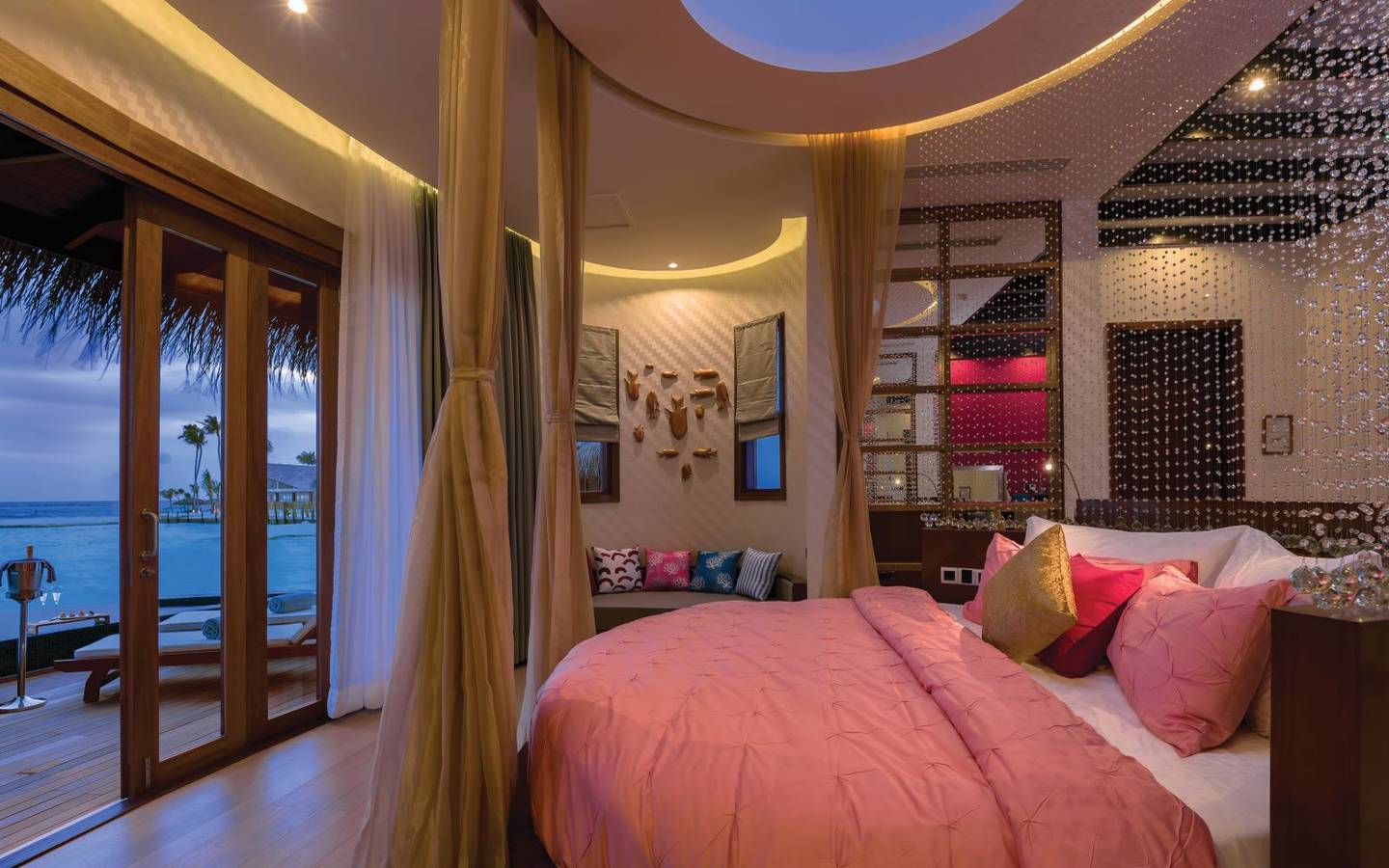 oblu-select-at-sangeli-maldives-honeymoon-select-ocean-villa-bedroom
