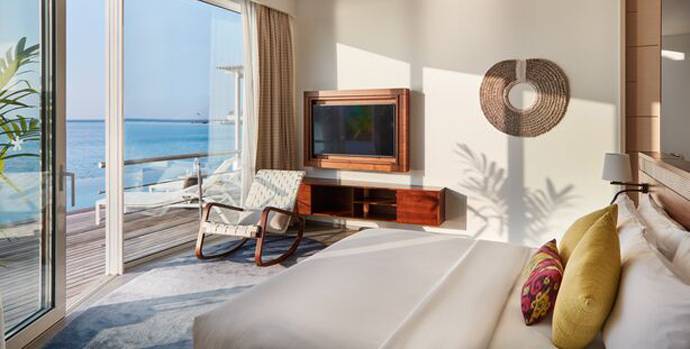 Schlafzimmer, Water Villa mit Pool, Jumeirah Maldives