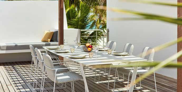 Terrasse, Three Bedroom Beach Retreat, Jumeirah Maldives