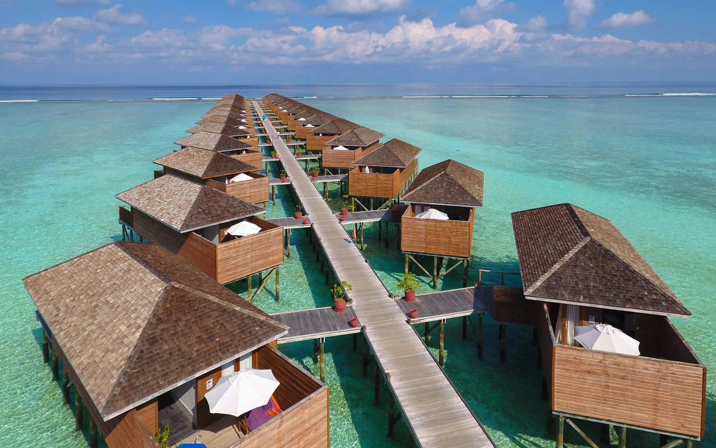 Meeru_Island_Jacuzzi_Water_Villa_2