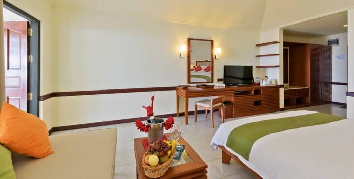 Wohnbereich, Superior Beach Bungalow, Paradise Island Resort & SPA 
