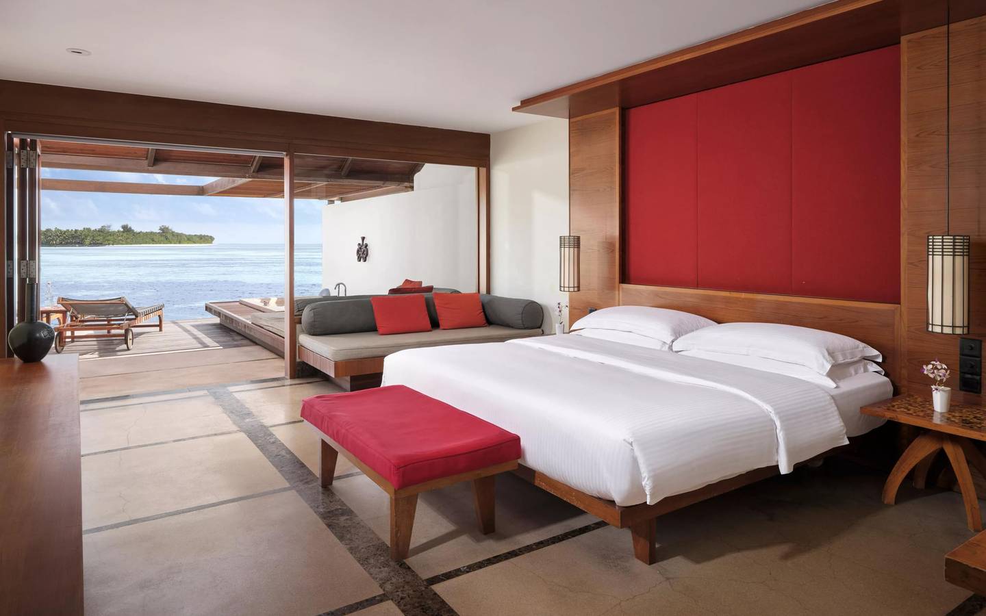 Villa_Nautica_Water_Villa_Sleeping