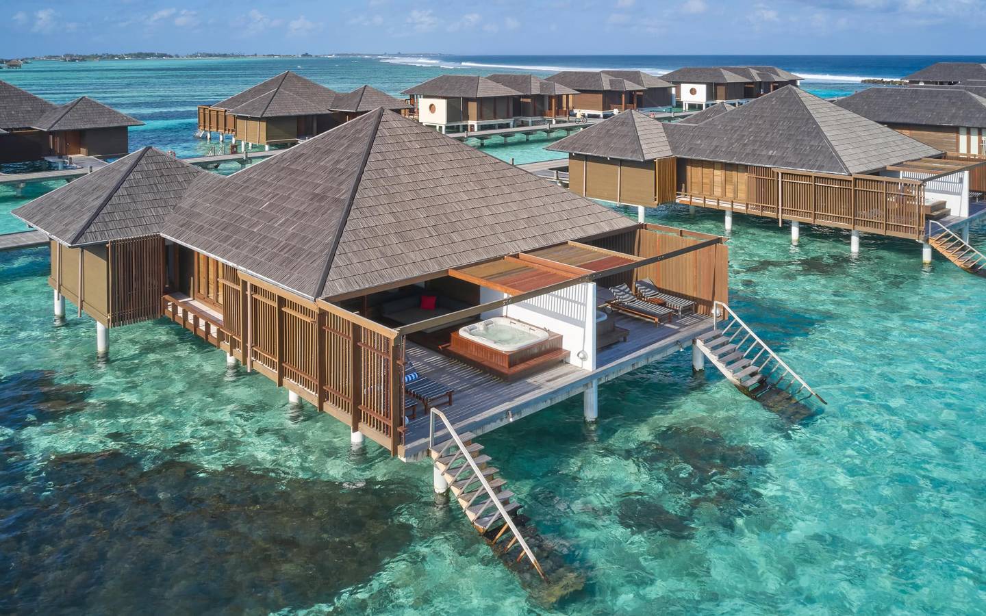 Villa_Nautica_Water_Villa_with_Whirlpool_Aerial