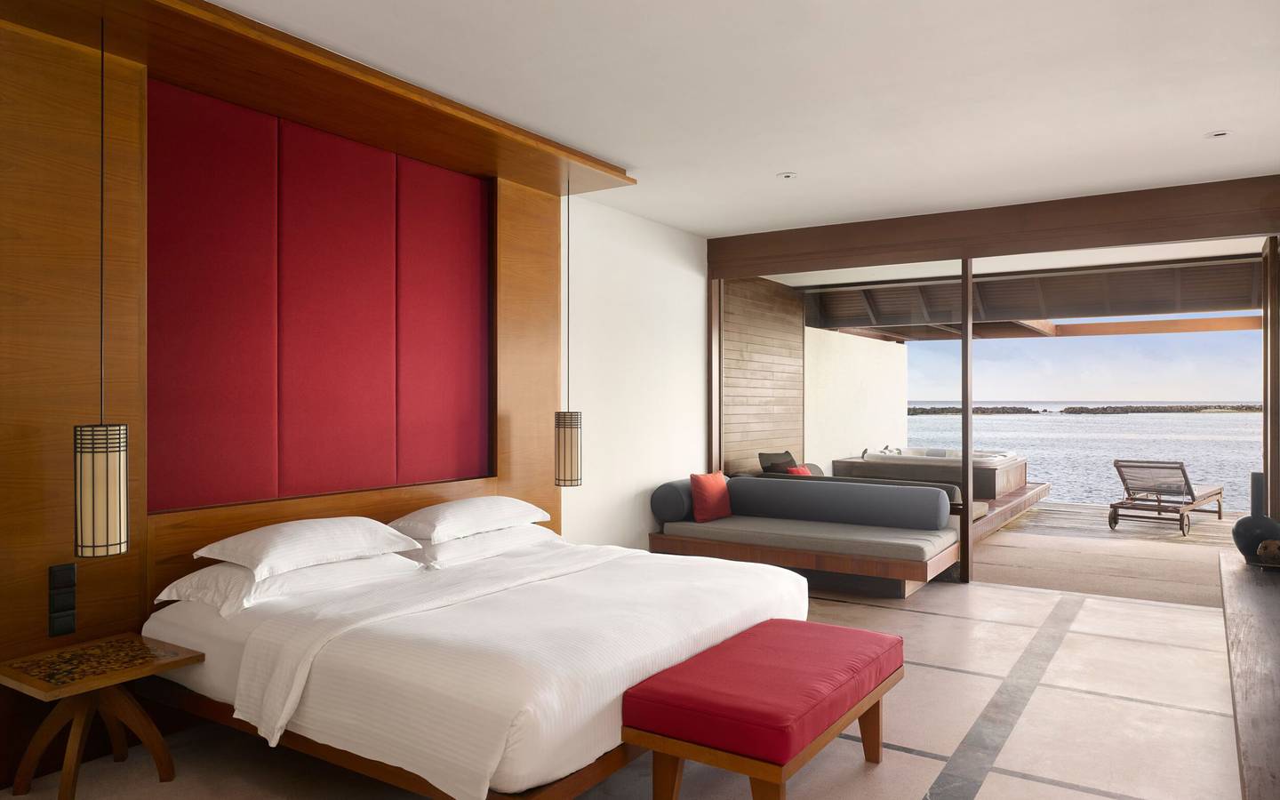 Villa_Nautica_Water_Villa_with_Whirlpool_Sleeping