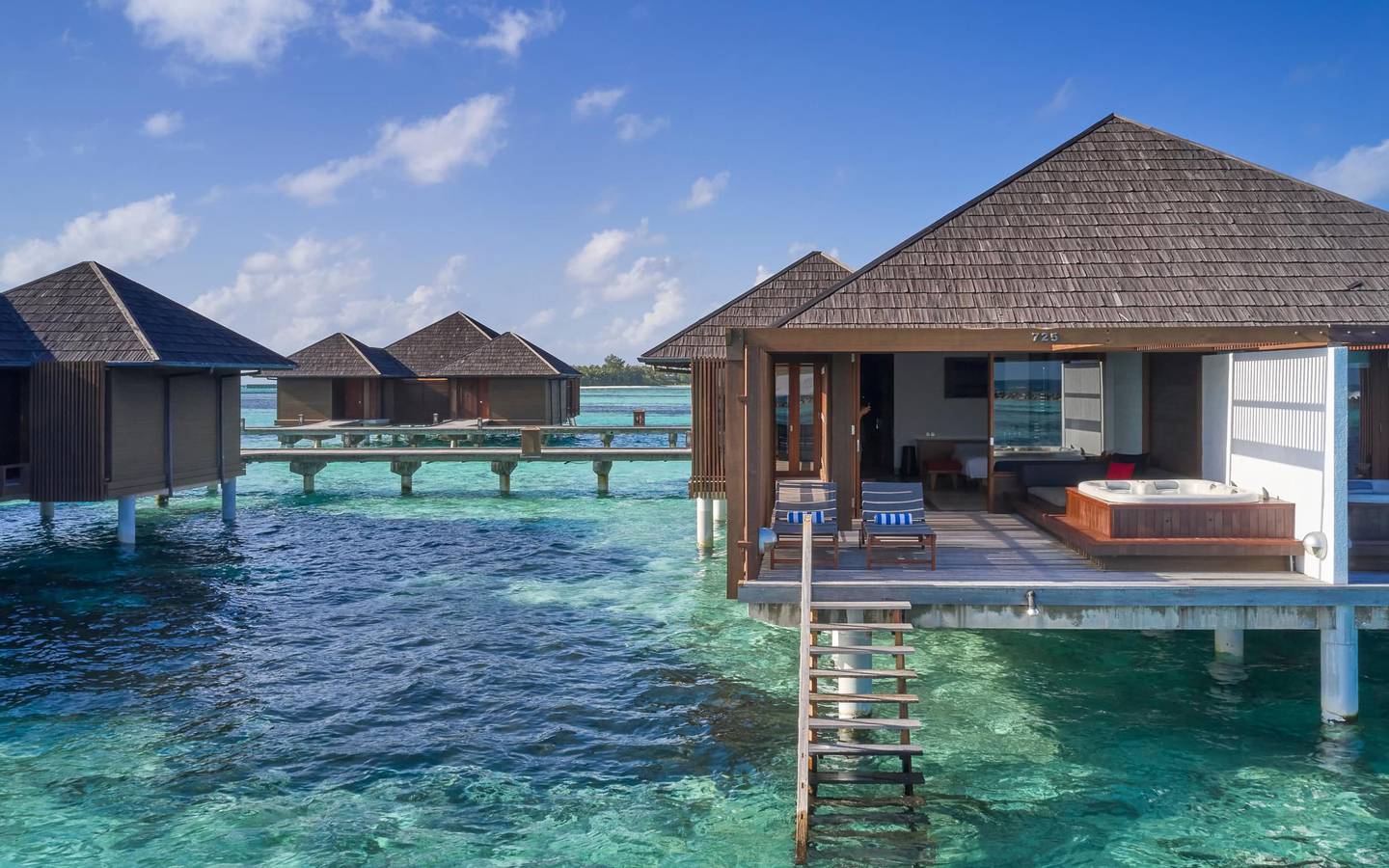 Villa_Nautica_Water_Villa_with_Whirlpool_Aerial_2