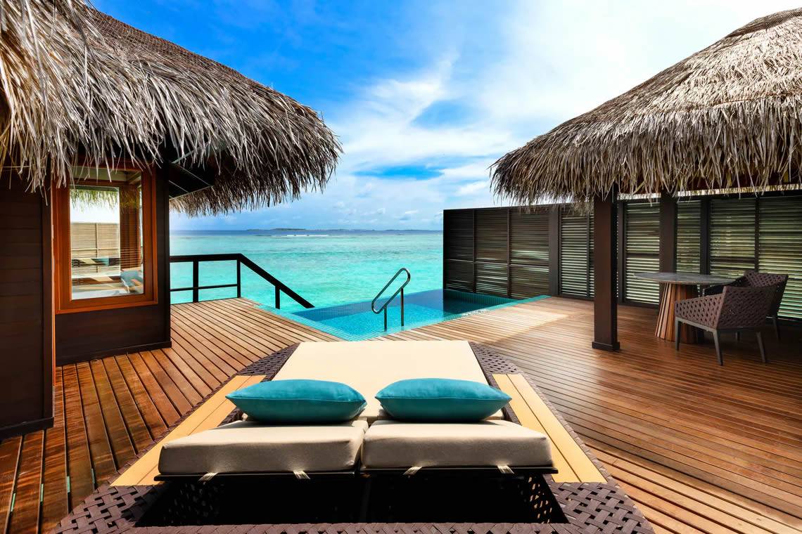 Sheraton_Maldives_Premium_Villa_2
