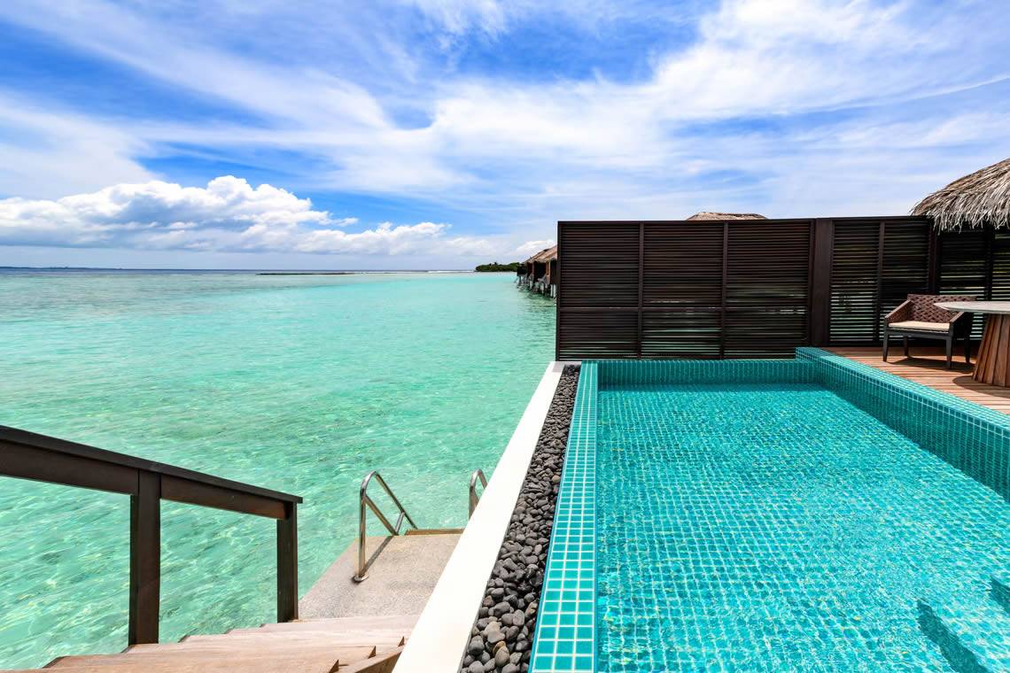 Sheraton_Maldives_Premium_Villa_4