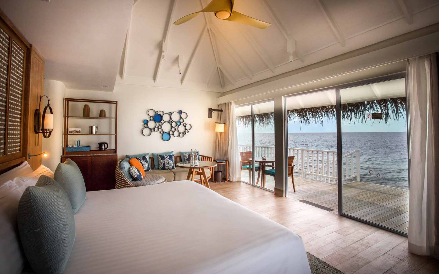 Machchafushi Island Resort Deluxe Watervilla 9