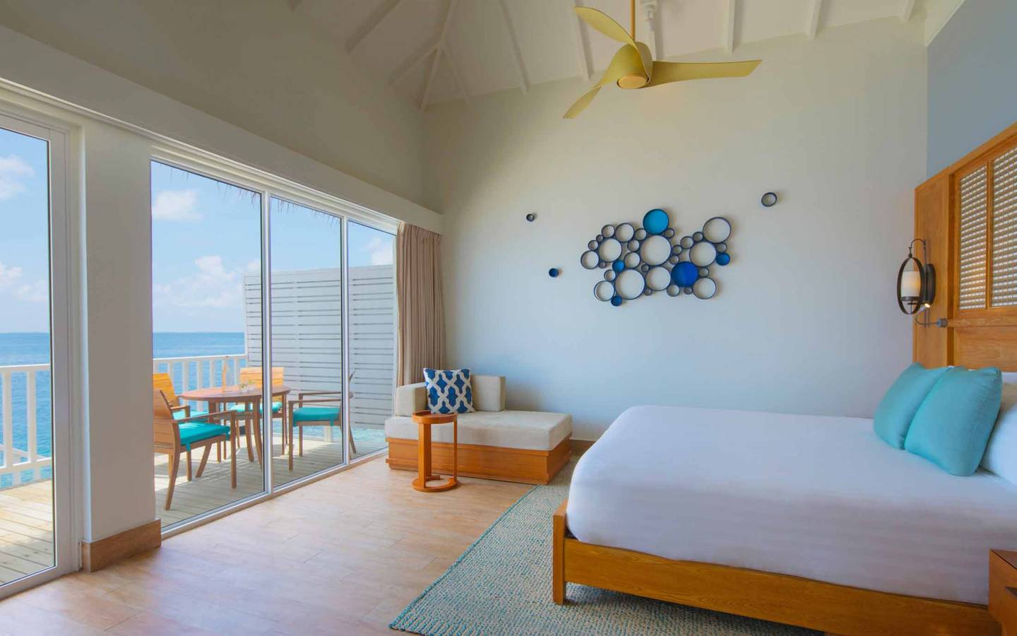 Machchafushi_Island_Deluxe_Family_Villa_1