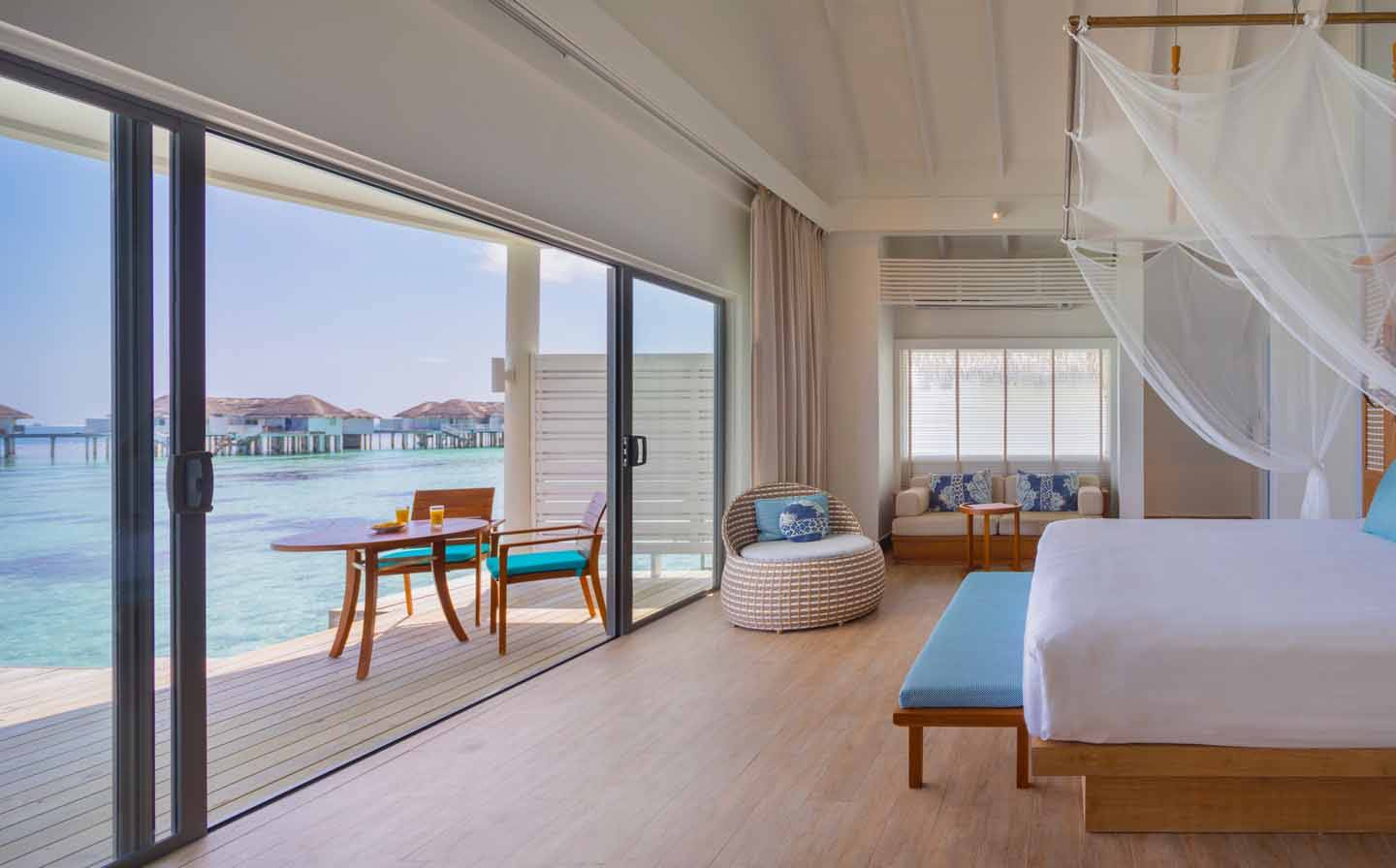 Machchafushi Island_Club Sunset Overwater Pool Villa_7