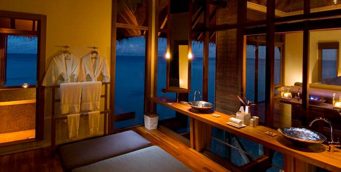 Bad, Water Villa, Conrad Maldives Rangali Island