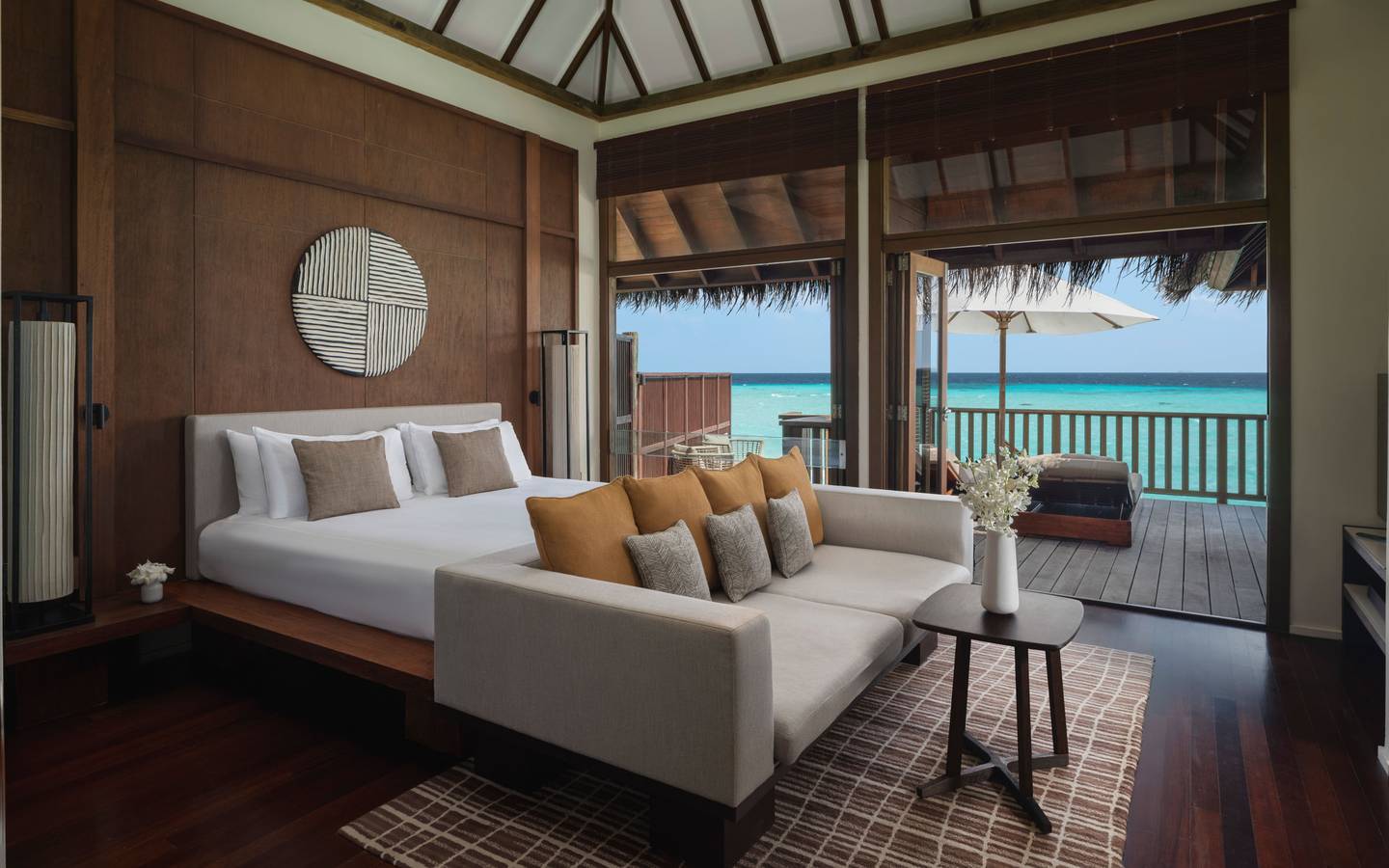Conrad_Maldives_2_Bedroom_Grand_Water_Villa_Sleeping