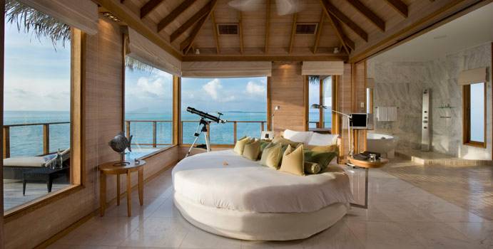 Master Schlafzimmer, Sunset Water Villa, Conrad Maldives Rangali Island