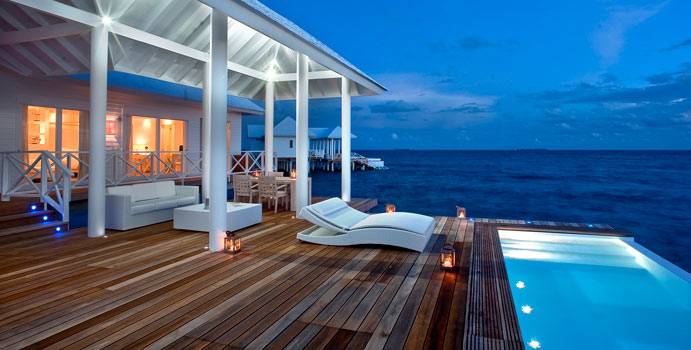 Am Abend, Terrasse, Two Bedroom Water Villa, Diamonds Thudufushi Island Resort