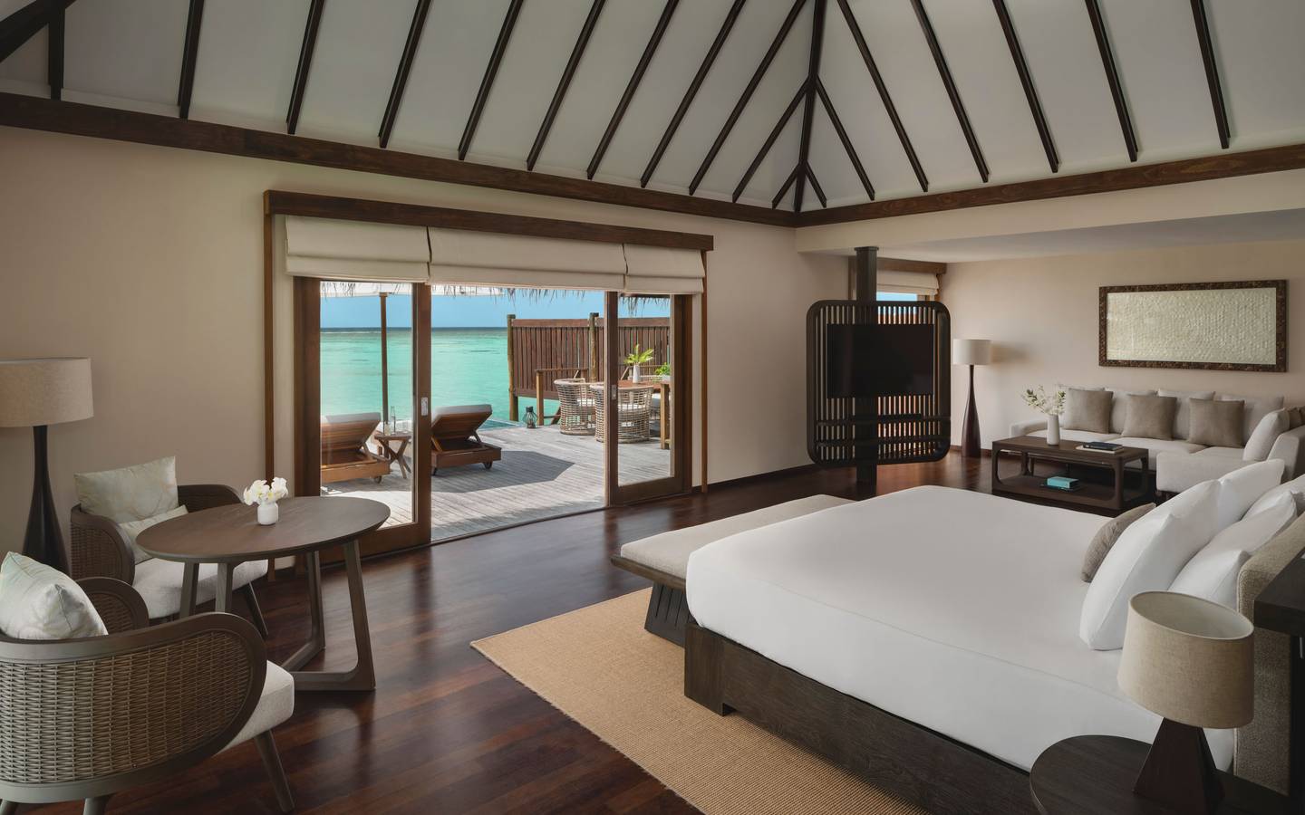 Conrad_Maldives_Premier_Water_Villa_With_Pool_Living