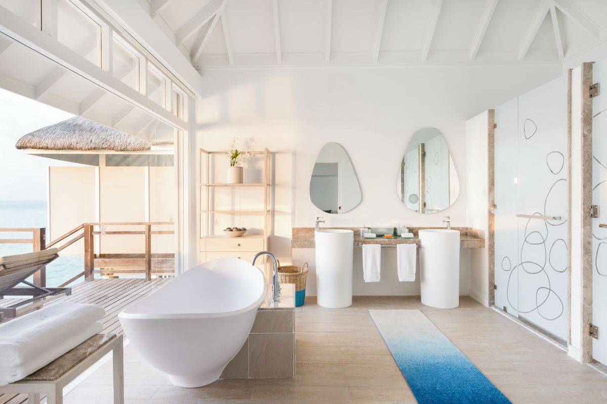 Lux* South Ari Atoll, Water Villa, Badezimmer mit 2 Waschbecken