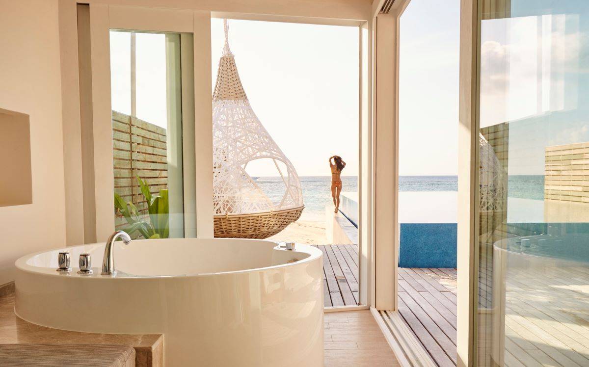 Lux* South Ari Atoll, Temptation Pool Water Villa, Badezimmer