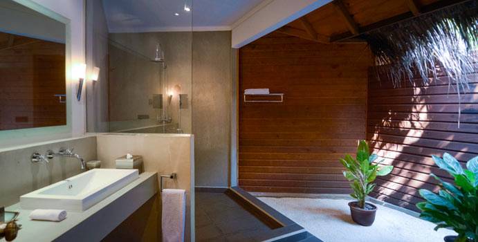 Bad, Beach Villa, Mirihi Island Resort