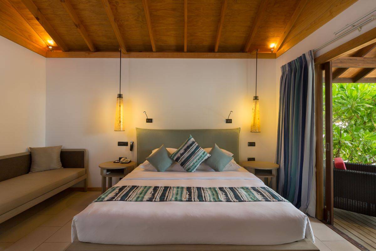 Vilamendhoo Island Resort, Malediven, Standalone Beach Villa, Schlafzimmer