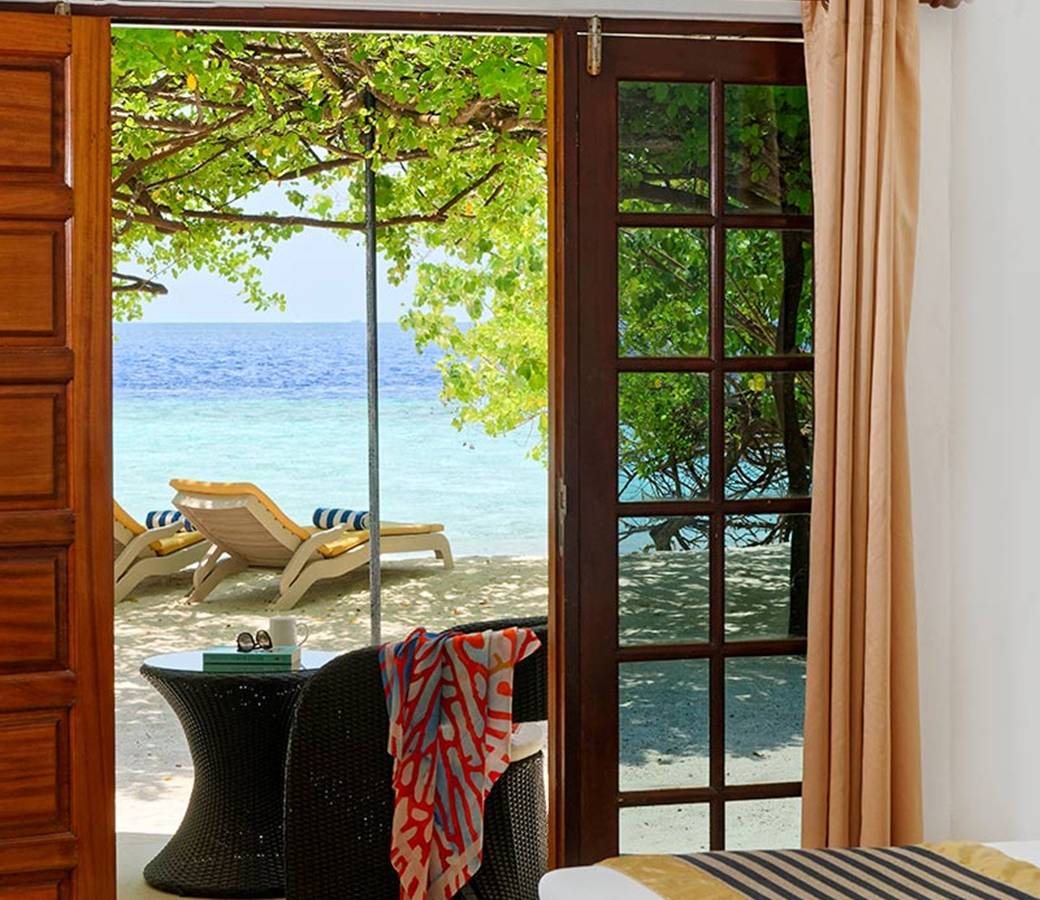 Embudu_Village_Superior_Beach_Bungalow_3