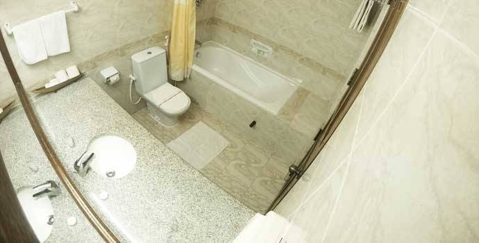 Comfort Room, Fihalhohi Island Resort