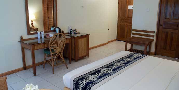 Comfort Room, Fihalhohi Island Resort